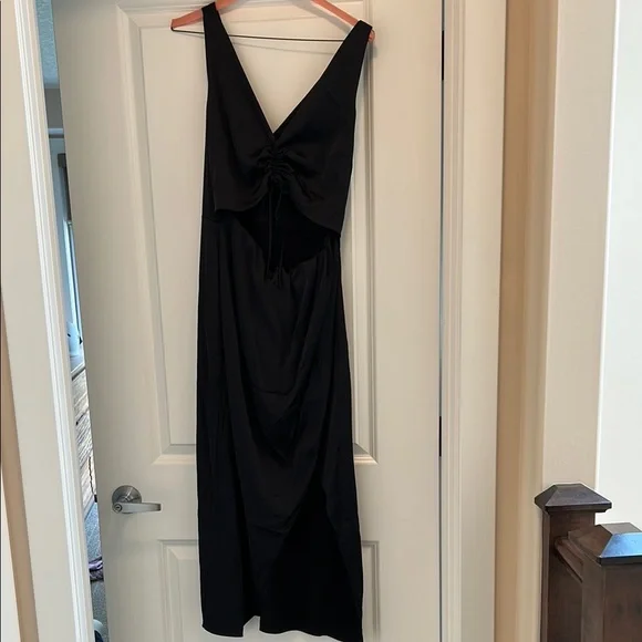 Abercrombie & Fitch Black Satin Midi Dress - Picture 3 of 3